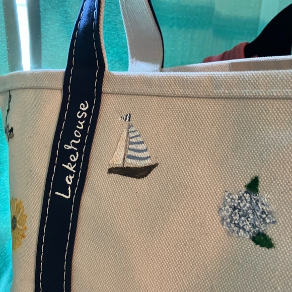 CUSTOM L.L. Bean Boat and Tote “Lake house” - Picture 2 of 3